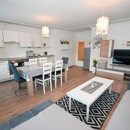 Appartementhaus Kitzsteinhorn ツェル アム ゼー