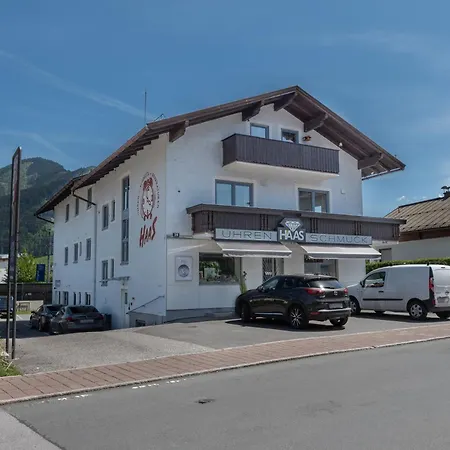 アパート Appartementhaus Kitzsteinhorn