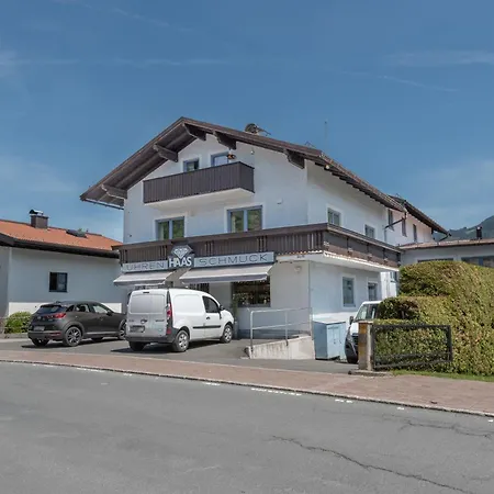 アパート Appartementhaus Kitzsteinhorn *