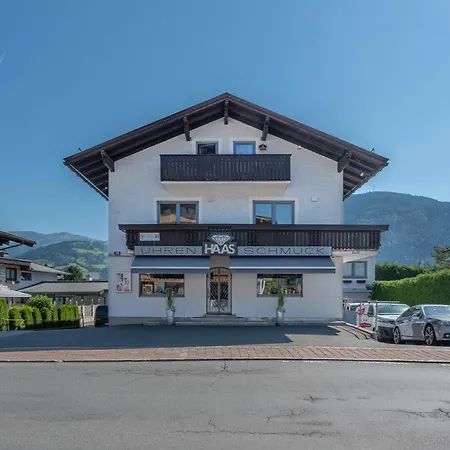 Appartementhaus Kitzsteinhorn アパート ツェル アム ゼー