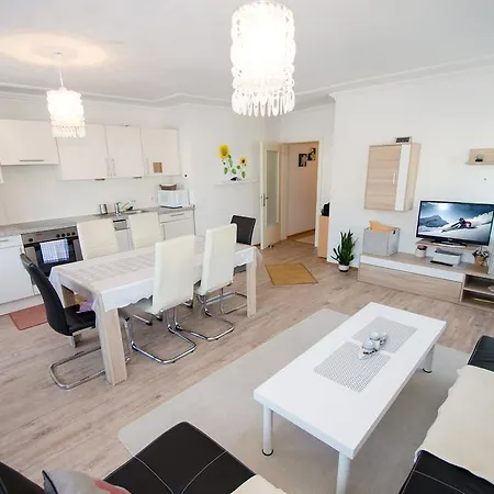 Appartementhaus Kitzsteinhorn * ツェル アム ゼー